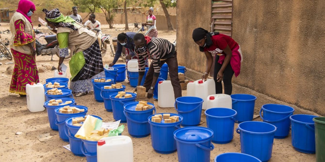 Distribution de matériel d’hygiène aux personnes déplacées internes à Kaya Distribution de matériel d’hygiène aux personnes déplacées internes à Kaya