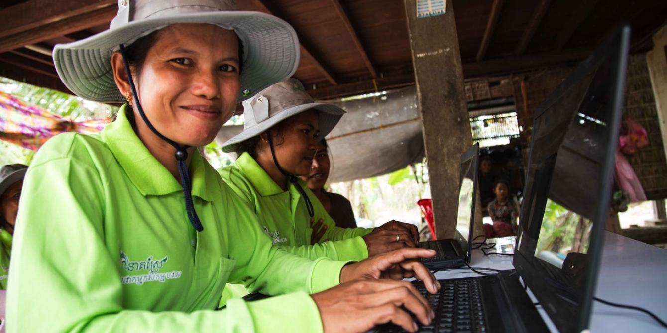Bridging the digital divide in Cambodia Bridging the digital divide in Cambodia