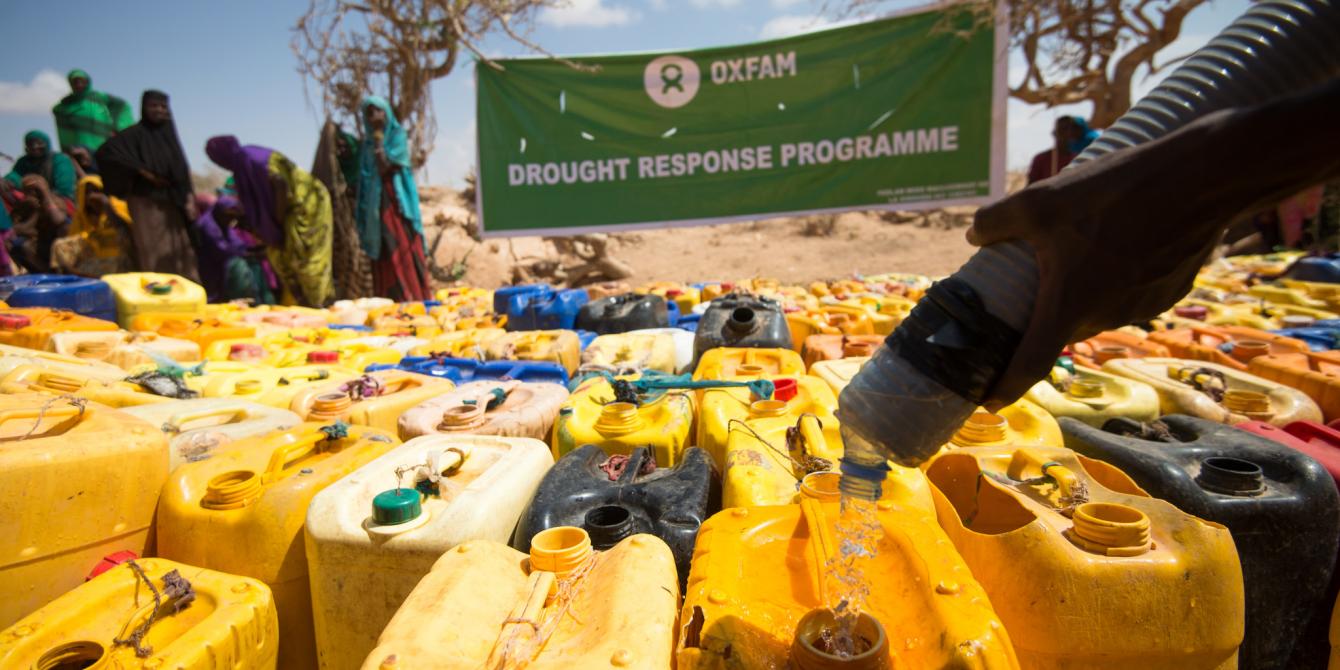 Oxfam supplying clean water to thousands of people affected by an unprecedented drought in Fadhi Gaab IDP camp, northern Somaliland. Oxfam supplying clean water to thousands of people affected by an unprecedented drought in Fadhi Gaab IDP camp, northern Somaliland. Allan Gichigi / Oxfam