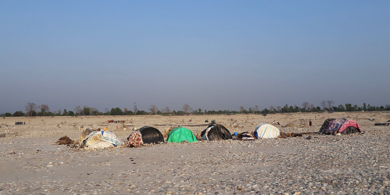 Camps set up by people to crush stones Camps set up by people to crush stones